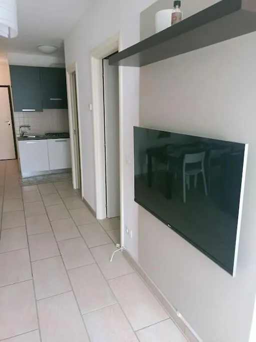 Les Demoiselles D'Avignon Apartment Casarza Ligure