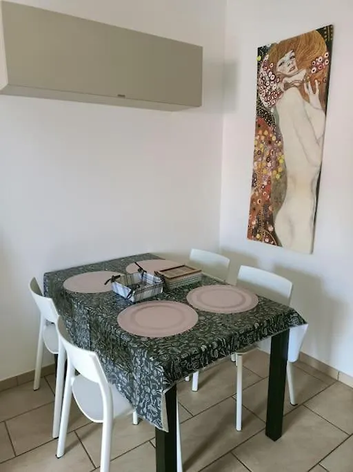 Les Demoiselles D'Avignon Apartment Casarza Ligure 0*,